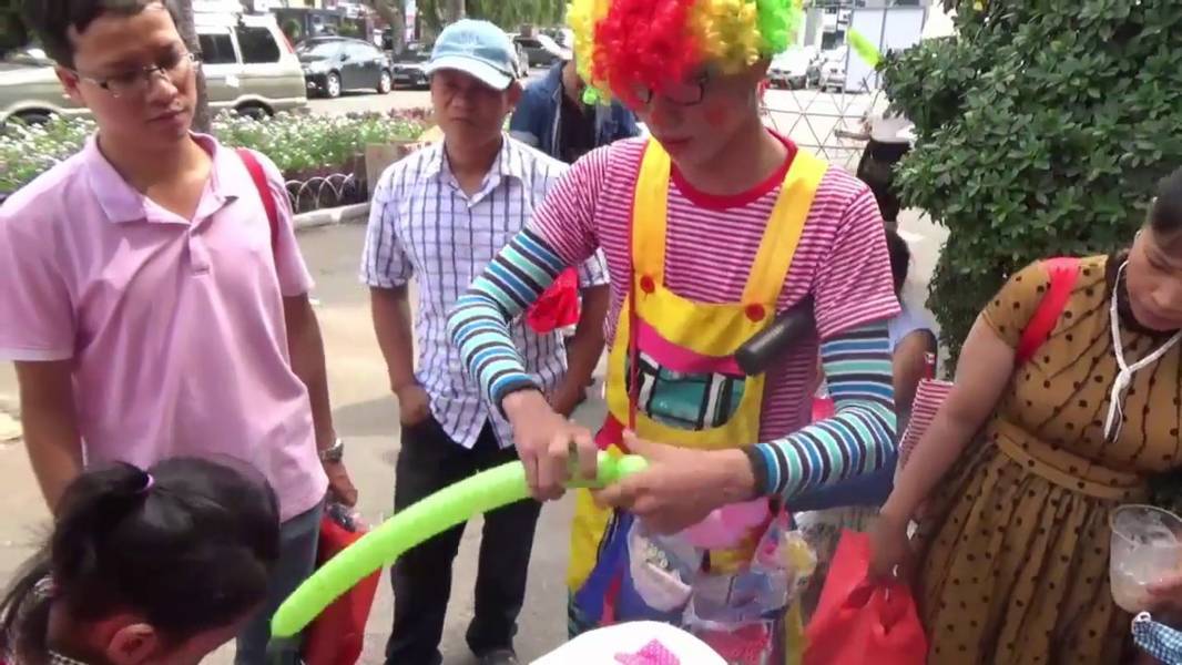 Dịch Vụ Chú Hề Thổi Bóng Tại Bình Dương. Ảnh 4